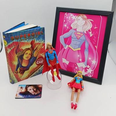 (5) Supergirl Items