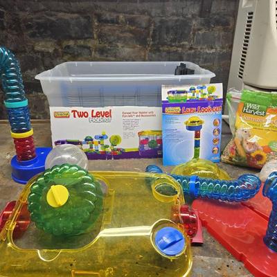 Two Level Habitat CritterTrail