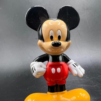 2009 Mickey Mouse Clubhouse Figure — Sits & Stands