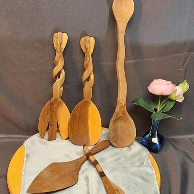 Hand-Carved Wooden Kitchen Utensils – 5-Piece Rustic Artisan Set