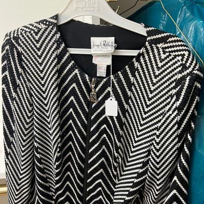 Sale Photo Thumbnail #80