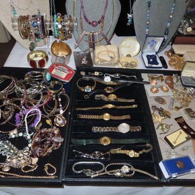 Sale Photo Thumbnail #59