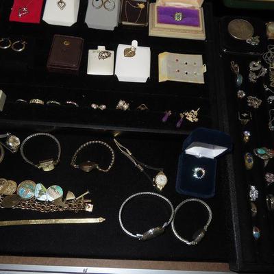 Sale Photo Thumbnail #43