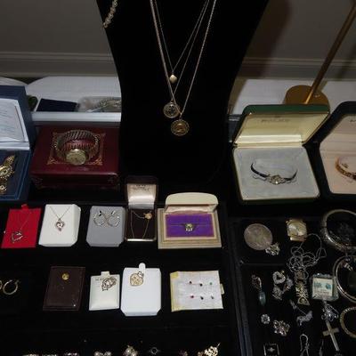 Sale Photo Thumbnail #42