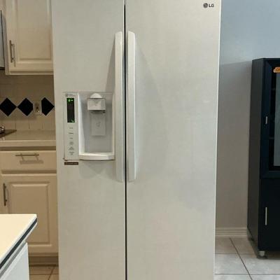 LG Side By Side Refrigerator 
