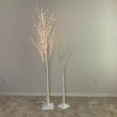 Illuminated Birch Tree Decor