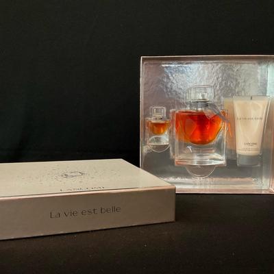 La Vie Est Belle Eau De Parfum Set by Lancôme 