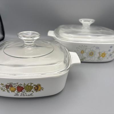 Two Pyrex With Lids