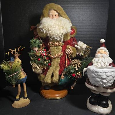 Collector's Edition Santa & More