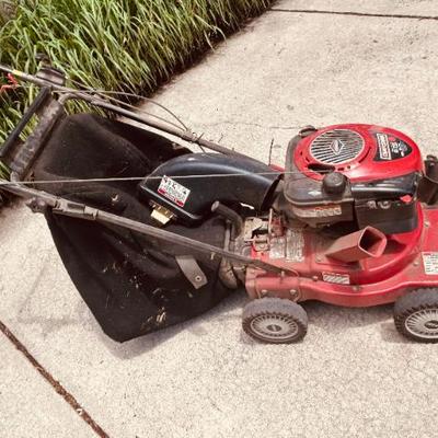 Craftsman 675 Lawn Vacuum