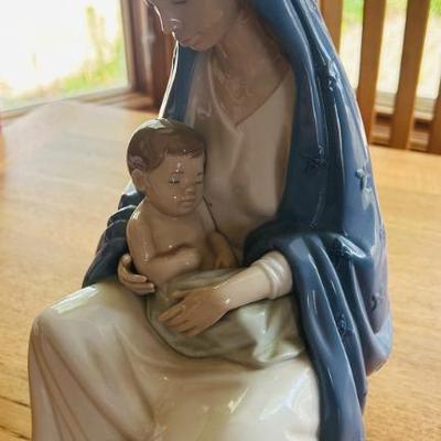 Lladro Nao