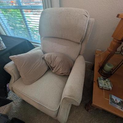 Sale Photo Thumbnail #70