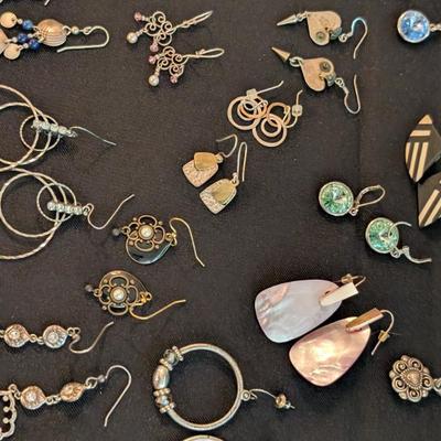 Sale Photo Thumbnail #148