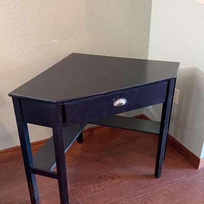 Black Corner Desk 42x30x28