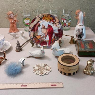 Collectibles - Peanuts, Homco, Hallmark, Avon, Franklin Mint++
