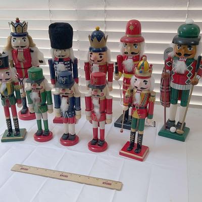 Large Nutcracker Collection 10 In All 