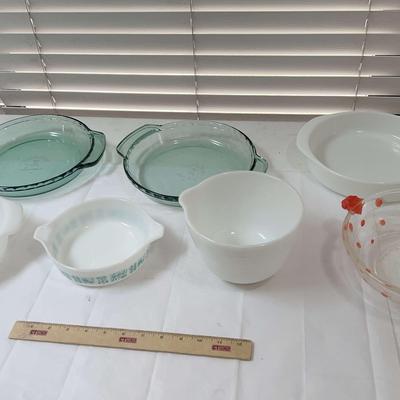 Pie Pans & Bowls - Anchor Hocking, Pyrex, Corningware 