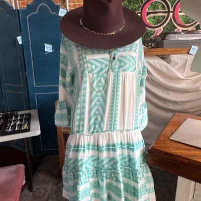 Sale Photo Thumbnail #4: Both new and vintage clothing! 
