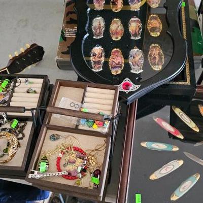 Sale Photo Thumbnail #169