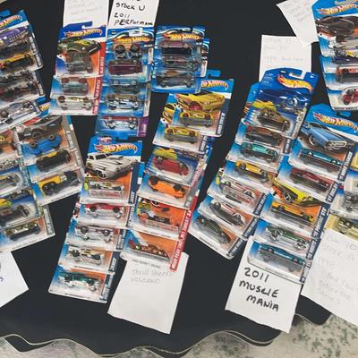 Collection of Hot Wheels Cars Featuring 1998 Collector Series