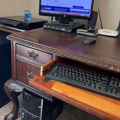 HP Pavilion 500 Desk Top Computer, HP Envy Printer/Scanner & Accessories 
