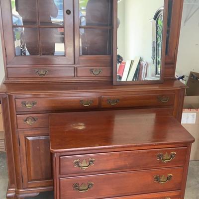3 Piece China Cabinet Set
