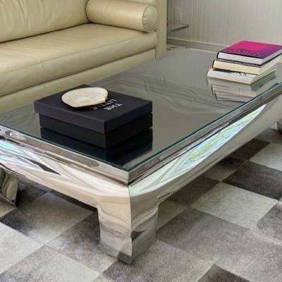 Lotus Cocktail Table