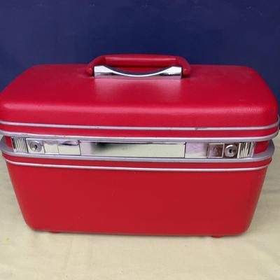 Vintage Red Samsonite Hard Side Train Case / Cosmetic Case