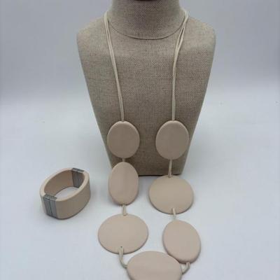 White Resin Statement Necklace & Bracelet - Maker Mark but Unknown!