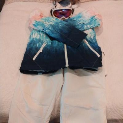 Ski clothes 