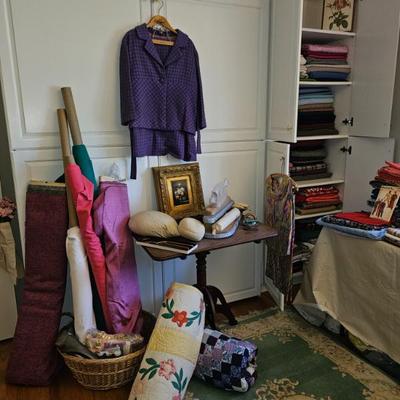 Sale Photo Thumbnail #42: Bolts of fabric quilt sewing room