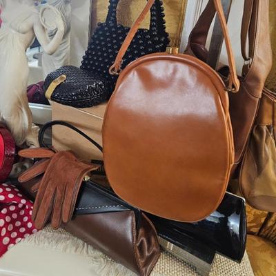 Sale Photo Thumbnail #317