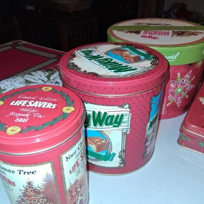 Sale Photo Thumbnail #77: Christmas Tins