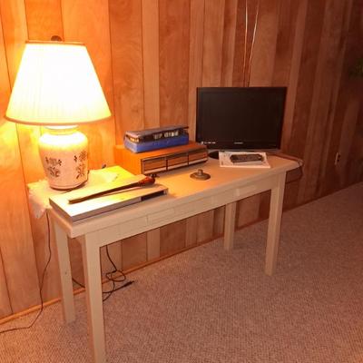 Sale Photo Thumbnail #79: Console table, Casette Tapes, TV with Remote
