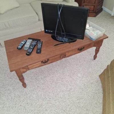 Coffee table, TV