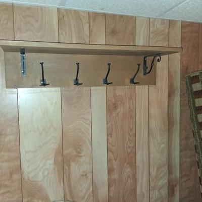 Sale Photo Thumbnail #82: Shelves