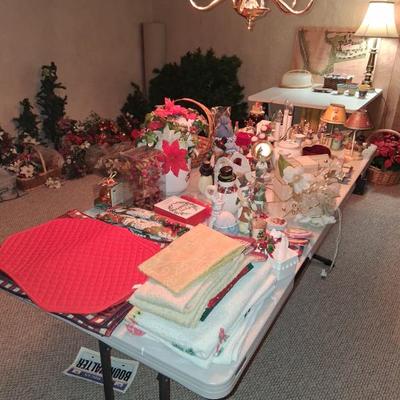 Sale Photo Thumbnail #104: Christmas Vintage to Now
