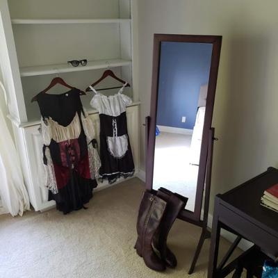 Sale Photo Thumbnail #173