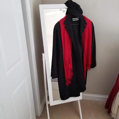 Sale Photo Thumbnail #181