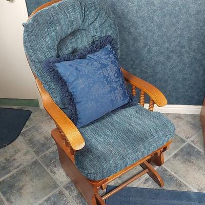 Vintage Wood Oak Glider Rocking with Cushion & Pillow 40" Back 24" Width 19" Seat 