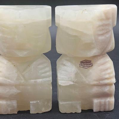 AY530E Pair Of Hand Craved Oynx