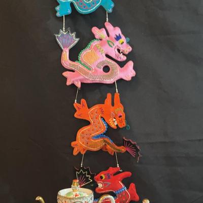 AY521E Teapots 