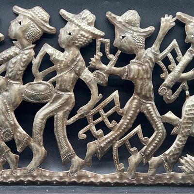 AY532E Haitian Folk Art 