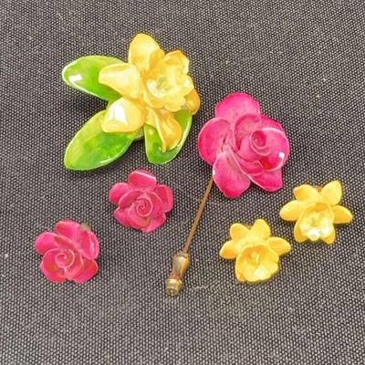 Porcelain Jewelry Made In England