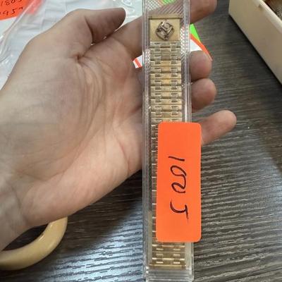 Sale Photo Thumbnail #129