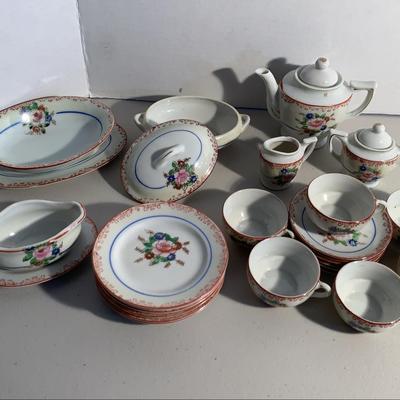 Vintage Child’s China Set LotB