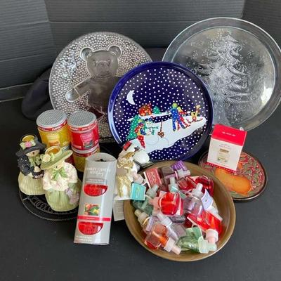 Holiday Lot Including Yankee Candle Scented Plug Refills 