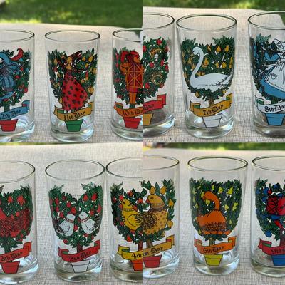 (12) Vintage 12 Days Of Christmas Drinking Glasses