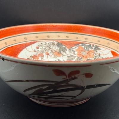 Antique Japanese Kutani ware bowl