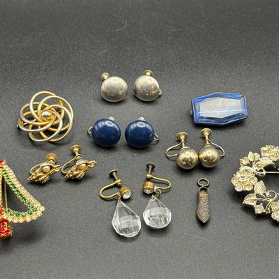 Vintage Costume Jewelry Lot